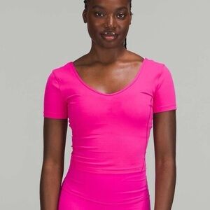 NWT Lululemon Align Tee Crop Top Short-Sleeve Women’s 2 Sonic Pink Activewear
